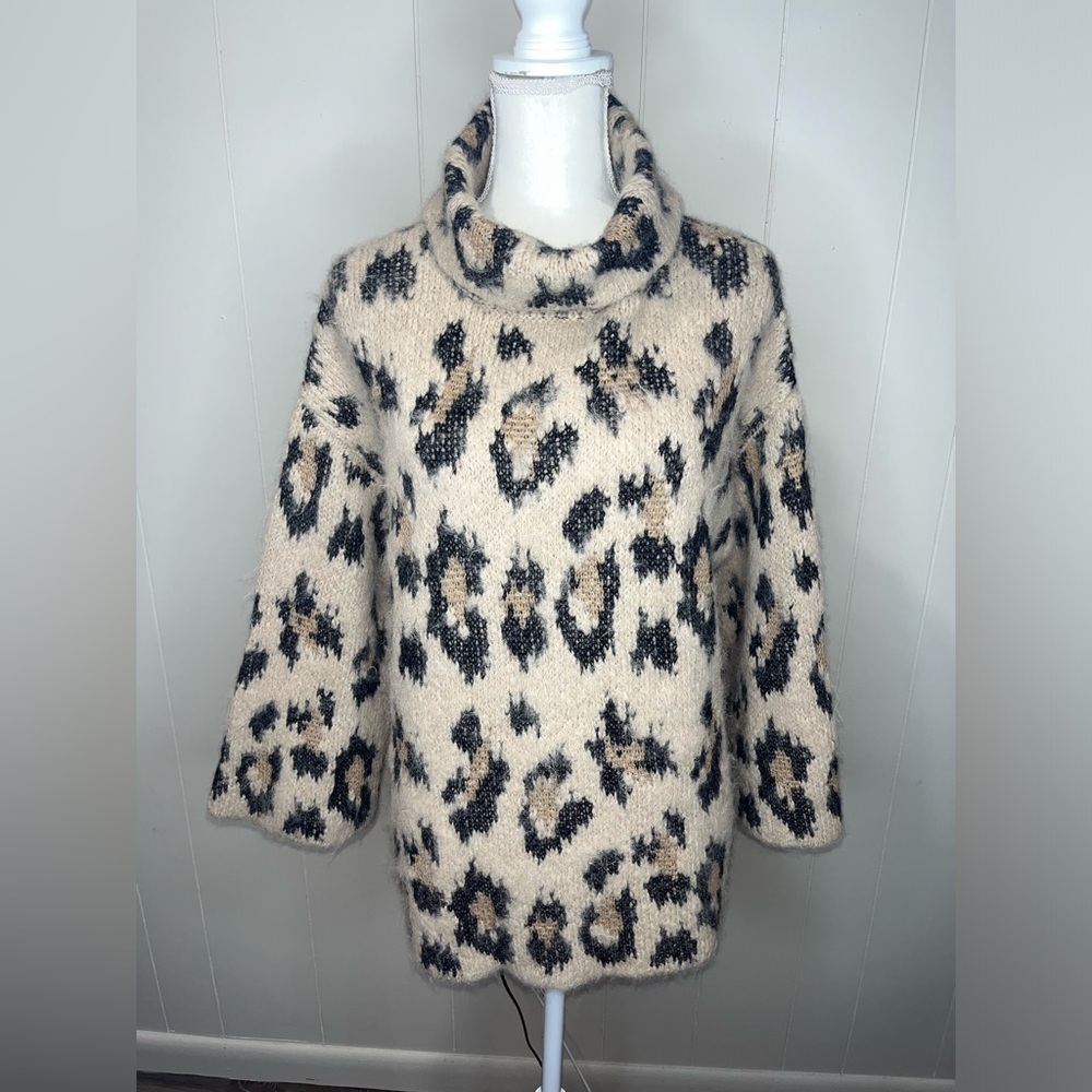 Kate Spade Beige and Black Animal Print Turtleneck Sweater
